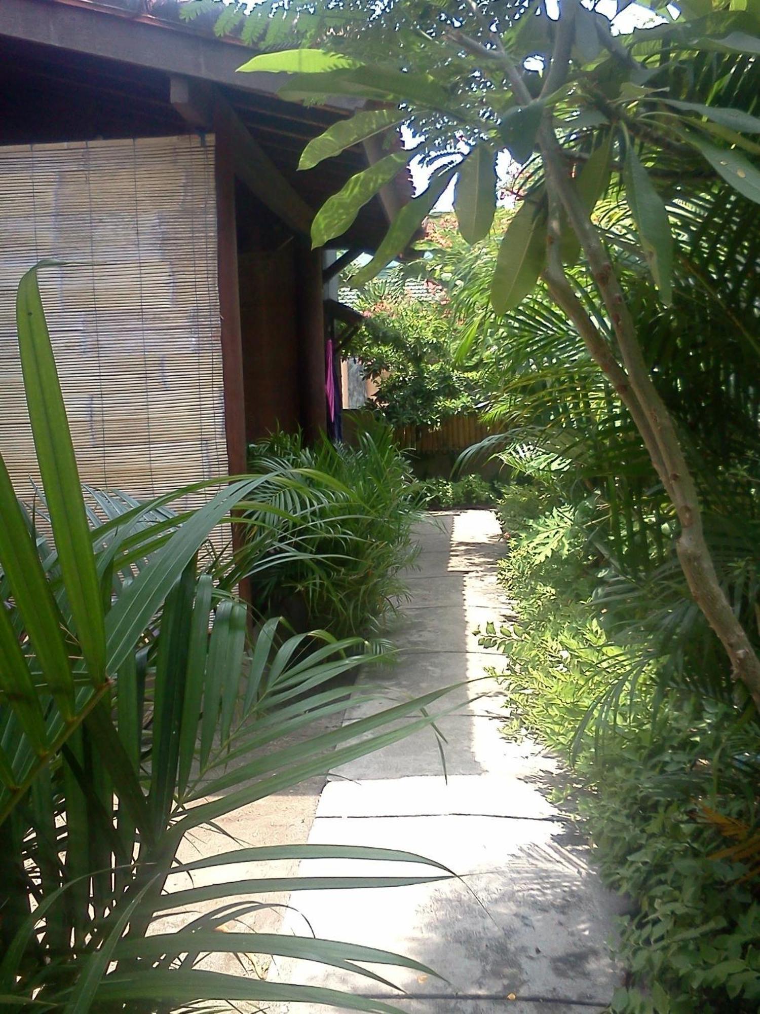 Alexyane Paradise Bungalow Gili Trawangan Esterno foto