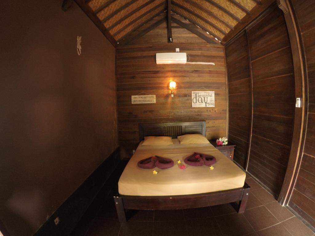 Alexyane Paradise Bungalow Gili Trawangan Esterno foto