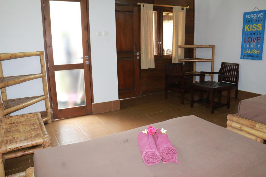 Alexyane Paradise Bungalow Gili Trawangan Esterno foto