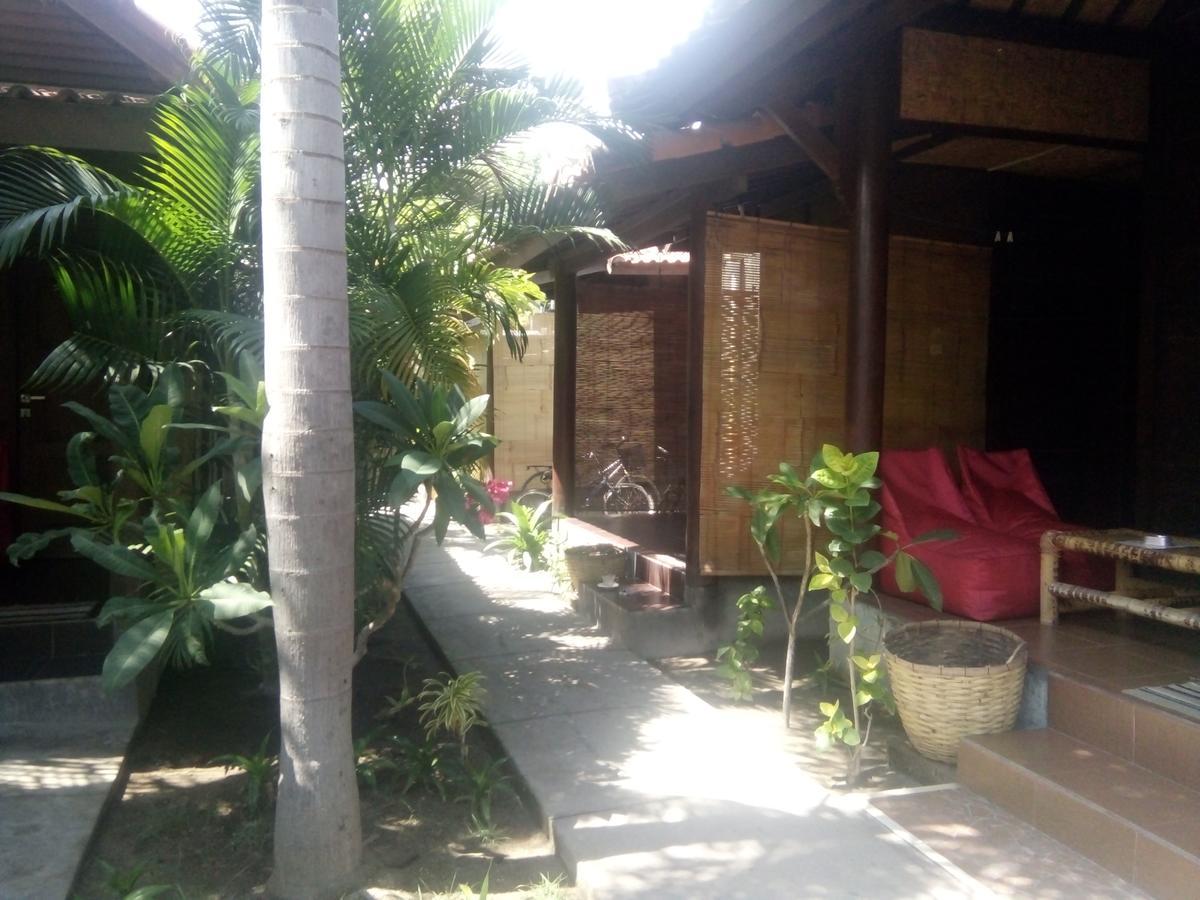 Alexyane Paradise Bungalow Gili Trawangan Esterno foto